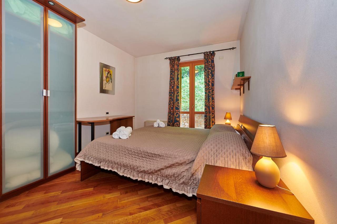 Apartmentsgarda - Baia D'Argento Residence Costermano Dış mekan fotoğraf